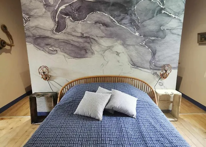 Bulle Marine Paisible Proche De La Gare Et Du Port