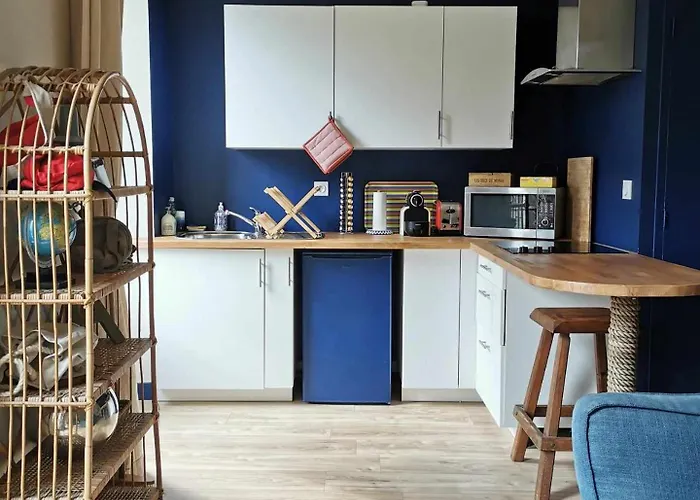 Bulle Marine Paisible Proche De La Gare Et Du Port Daire *