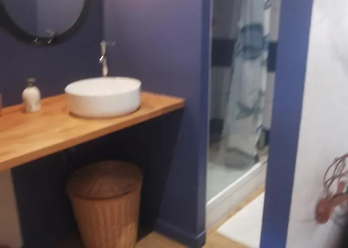 Bulle Marine Paisible Proche De La Gare Et Du Port Brest